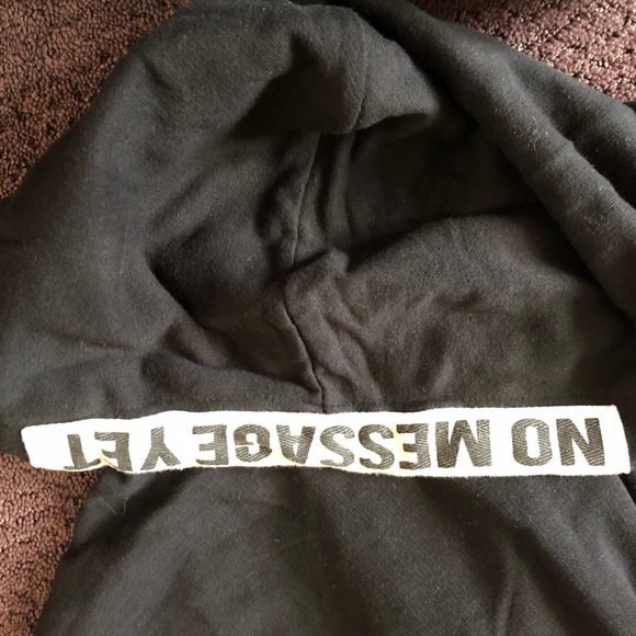 Zara women’s graphic sweatshirt M - Picture 3 of 3